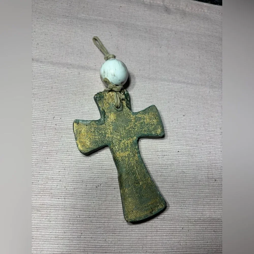 N/A elegant cross